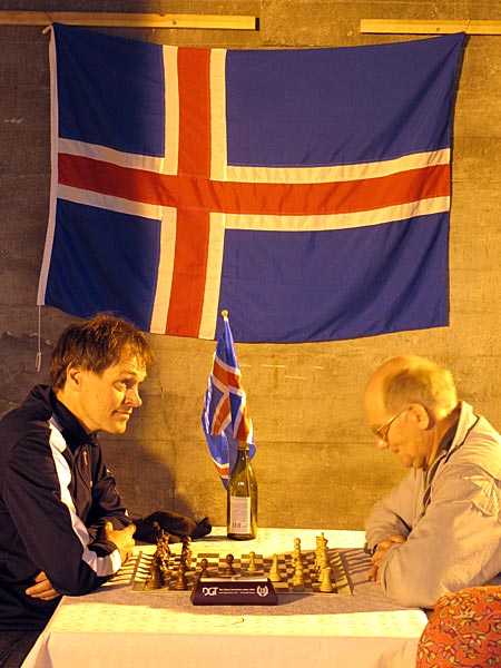 Djúpavík. 3rd chess tournament in Djúpavík. - Helgi Ólafsson (left). (17 till 19 June 2010)