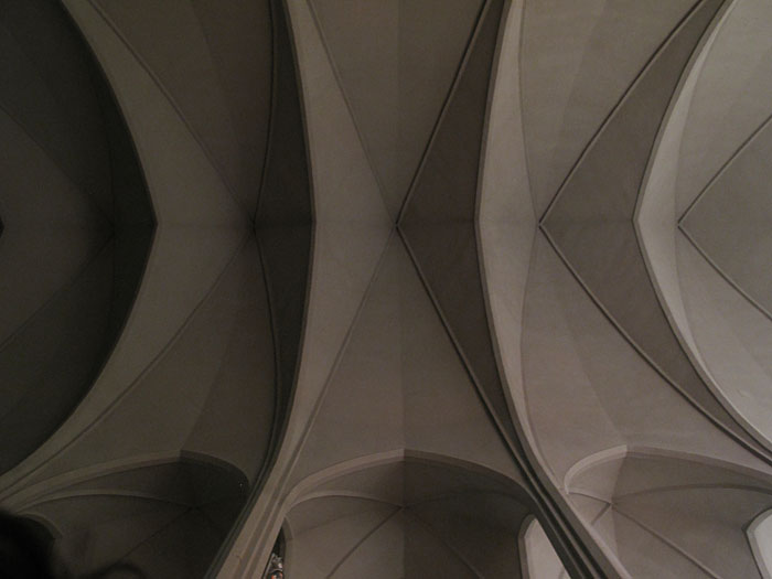 Reykjavík. Concert: Jóhann Jóhannsson at Hallgrímskirkja. - <a href='http://hallgrimskirkja.is/' target='_blank' class='linksnormal'>Hallgrímskirkja</a> (more details on <a href='http://en.wikipedia.org/wiki/Hallgr%C3%ADmskirkja' target='_blank' class='linksnormal'>Wikipedia</a>). (1 October 2010)
