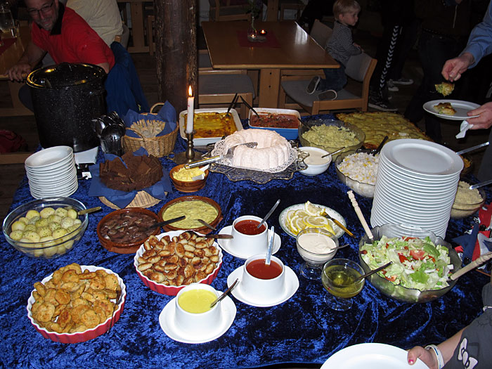 Djúpavík. Djúpavíktage II. - Unser feines Fischbuffet! (13.08.2011)