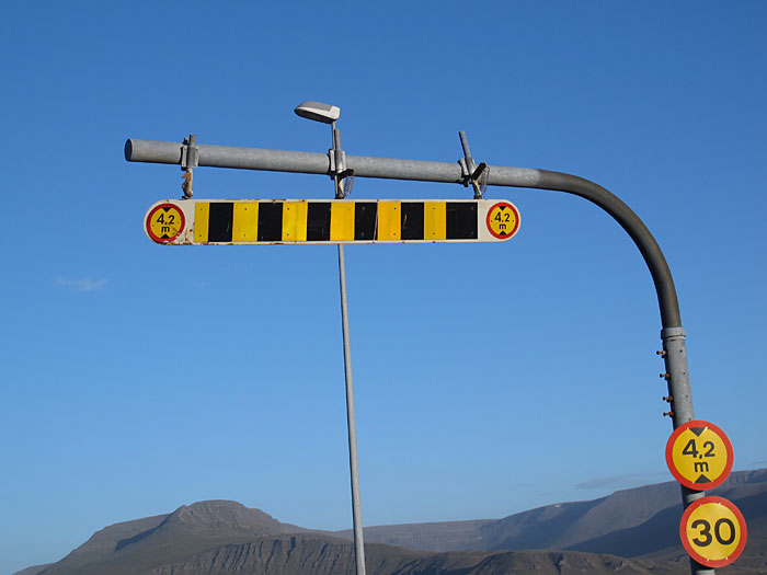 Djúpavík. Blue sky (return journey). - Blue sky III (with road signs). (11 September 2011)
