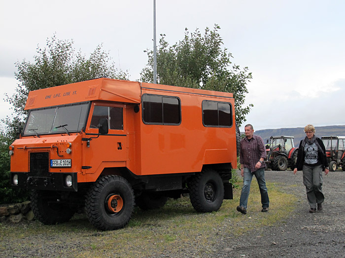 Hvalfjörður. Egill abholen. - Já, mit Alex und Sigga. (16.09.2011)