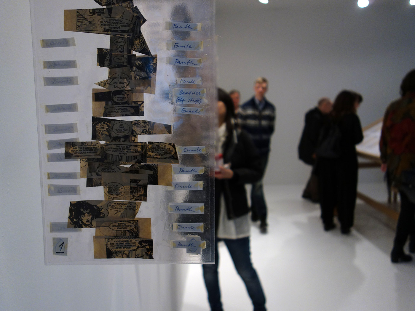 Reykjavík. Hafnarhús - Magnús Pálsson. - "<a href='http://www.artmuseum.is/desktopdefault.aspx/tabid-2182/3368_read-1896/date-1748/' target='_blank' class='linksnormal'>The Sound of a Bugle in a Shoebox: Magnús Pálsson - A Performance Retrospective 1980-2013</a>" - Die Ausstellung (ein sehr kleiner Teil davon). (18.05.2013)