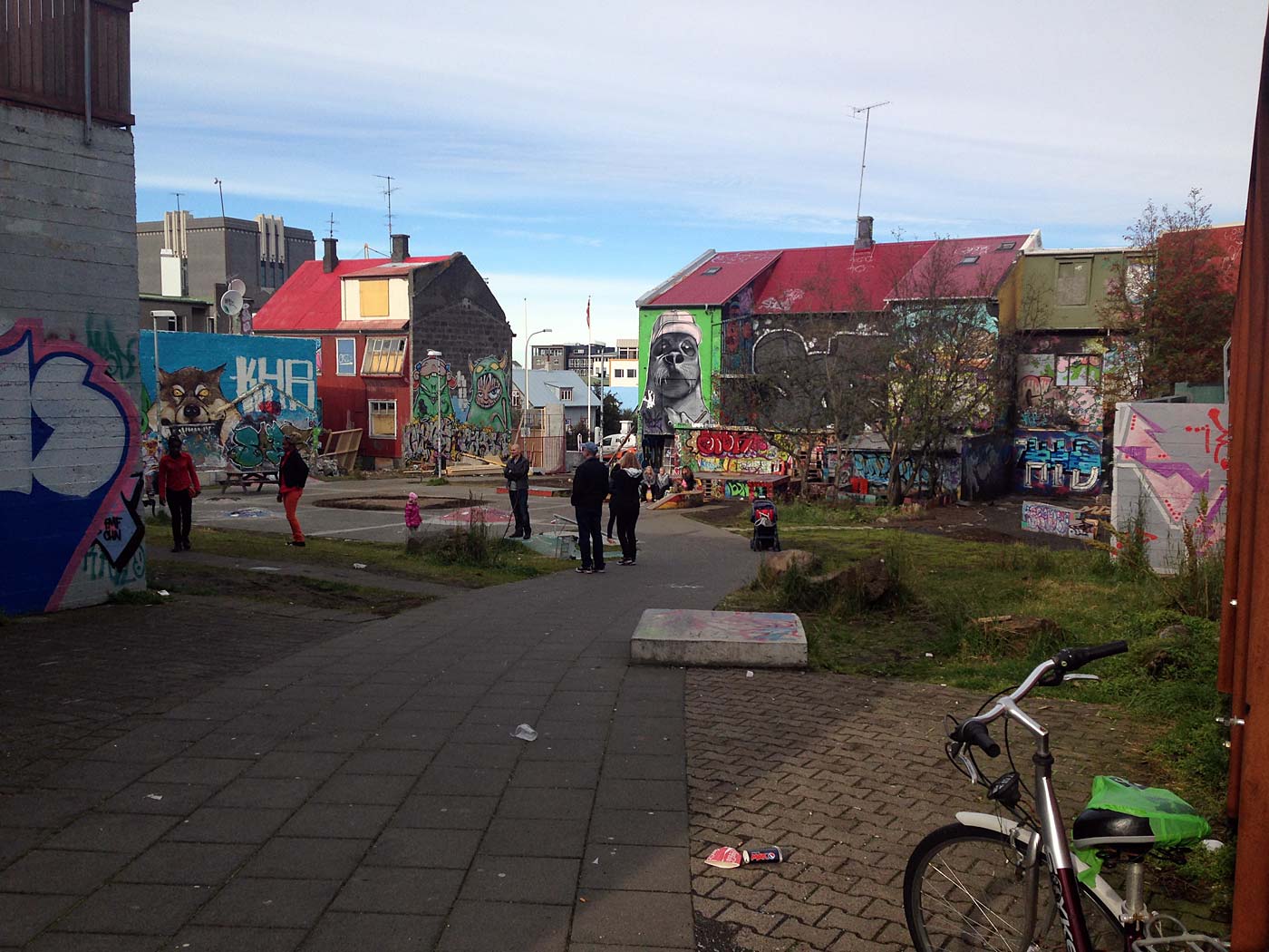 Reykjavík. Miscellaneous LXX. - <a href='http://www.flickr.com/photos/sterneck/sets/72157635752698823/' target='_blank' class='linksnormal'>Hjartagarðurinn</a> in downtown Reykjavík. Sadly it is 'history' - this area gets 'restored' because Reykjavík needs more hotels (hahaha!). :-(. (16 till 30 September 2013)