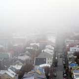 02.10.2013 – Reykjavík. Hallgrímskirkja im Nebel. (9 Bilder)