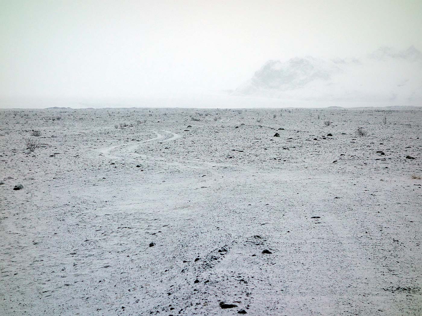 Skaftafell bis Kirkjubæjarklaustur. - III. <a href='http://de.wikipedia.org/wiki/Skeiðarársandur' target='_blank' class='linksnormal'>Skeiðarársandur</a>. (17.11.2013)