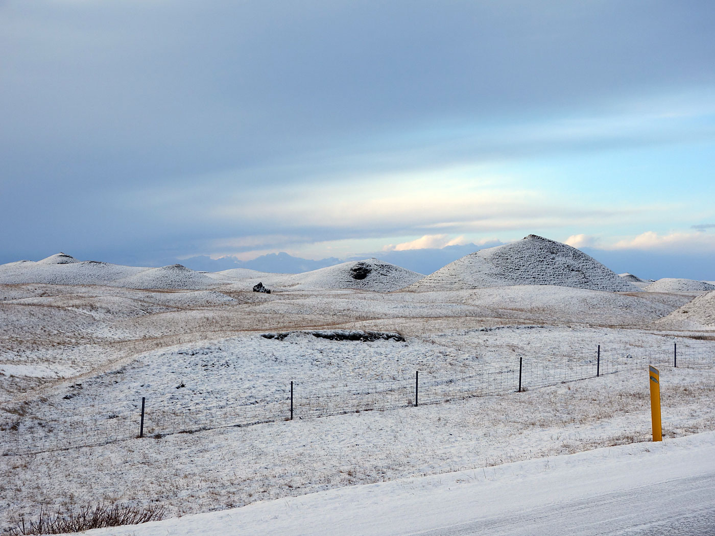 Skaftafell bis Kirkjubæjarklaustur. - XI. Die schönen Hügel westlich von <a href='http://en.wikipedia.org/wiki/Kirkjubæjarklaustur' target='_blank' class='linksnormal'>Kirkjubæjarklaustur</a>. I. (17.11.2013)
