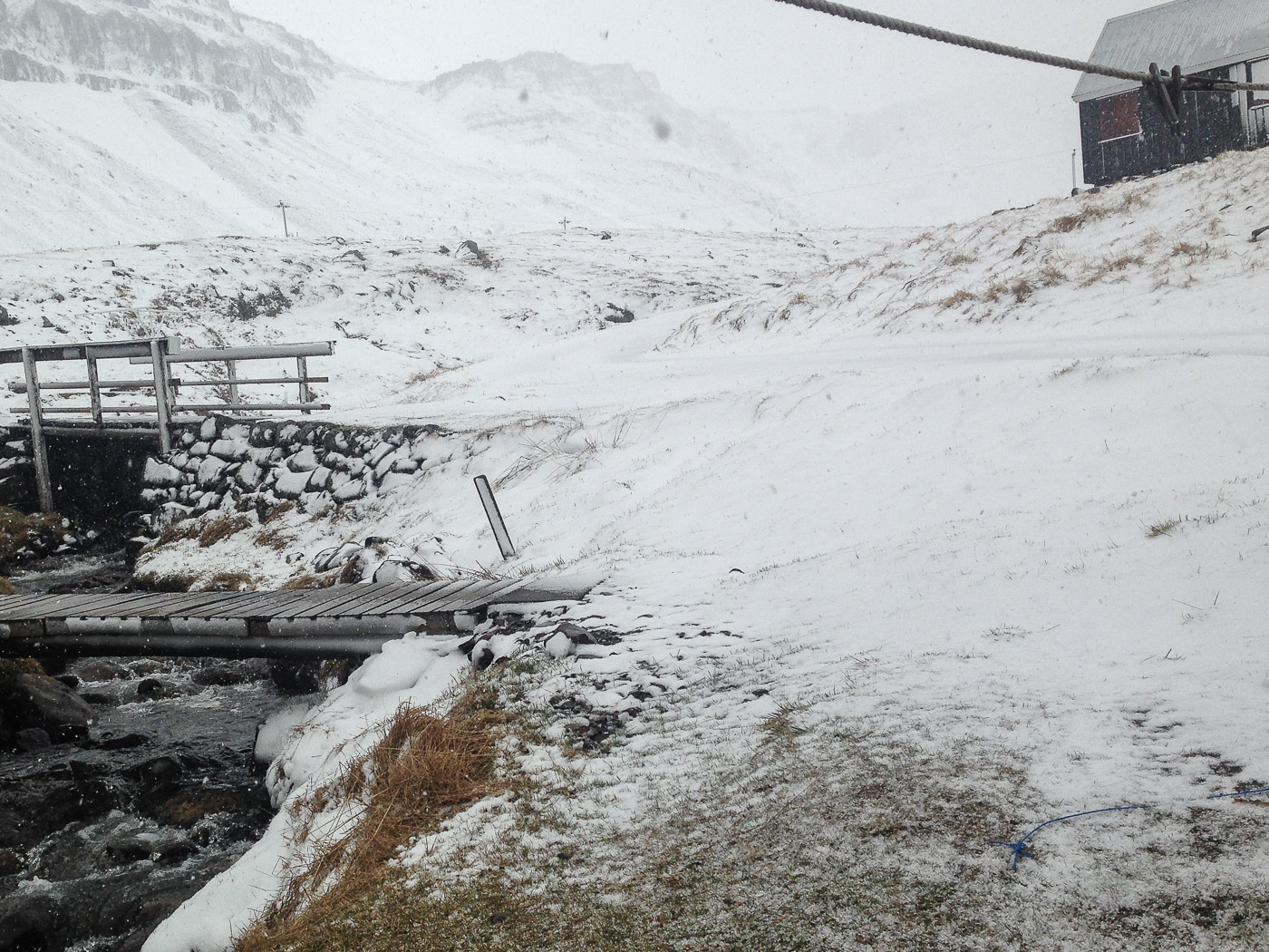 Djúpavík. Djúpavík in May. - Snow, end of May. III. (27 til 31 May 2015)