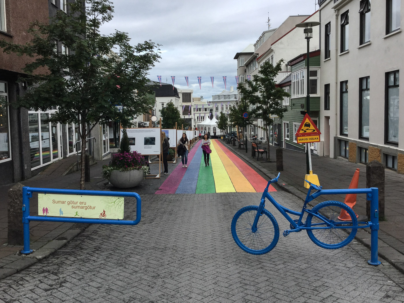 Reykjavík. Miscellaneous LXXXVIII. - IV. (12 till 31 August 2015)