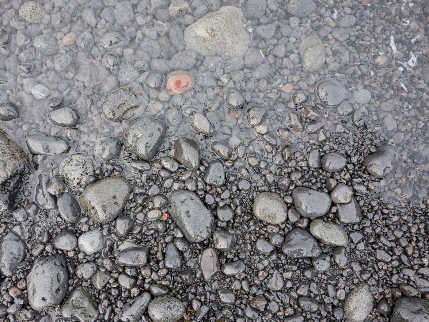 Reykjavík. Miscellaneous XCV. - Close III. (1 till 31 March 2016)