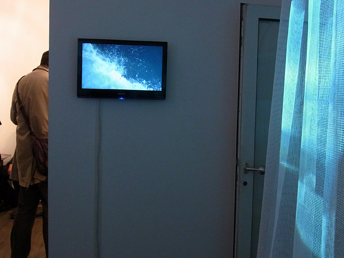 Frankfurt. Claus at EULENGASSE. - (Photo: <a href='http://www.flickr.com/photos/sterneck/sets/' target='_blank' class='linksnormal'>Wolfgang</a>) (7 October 2011)