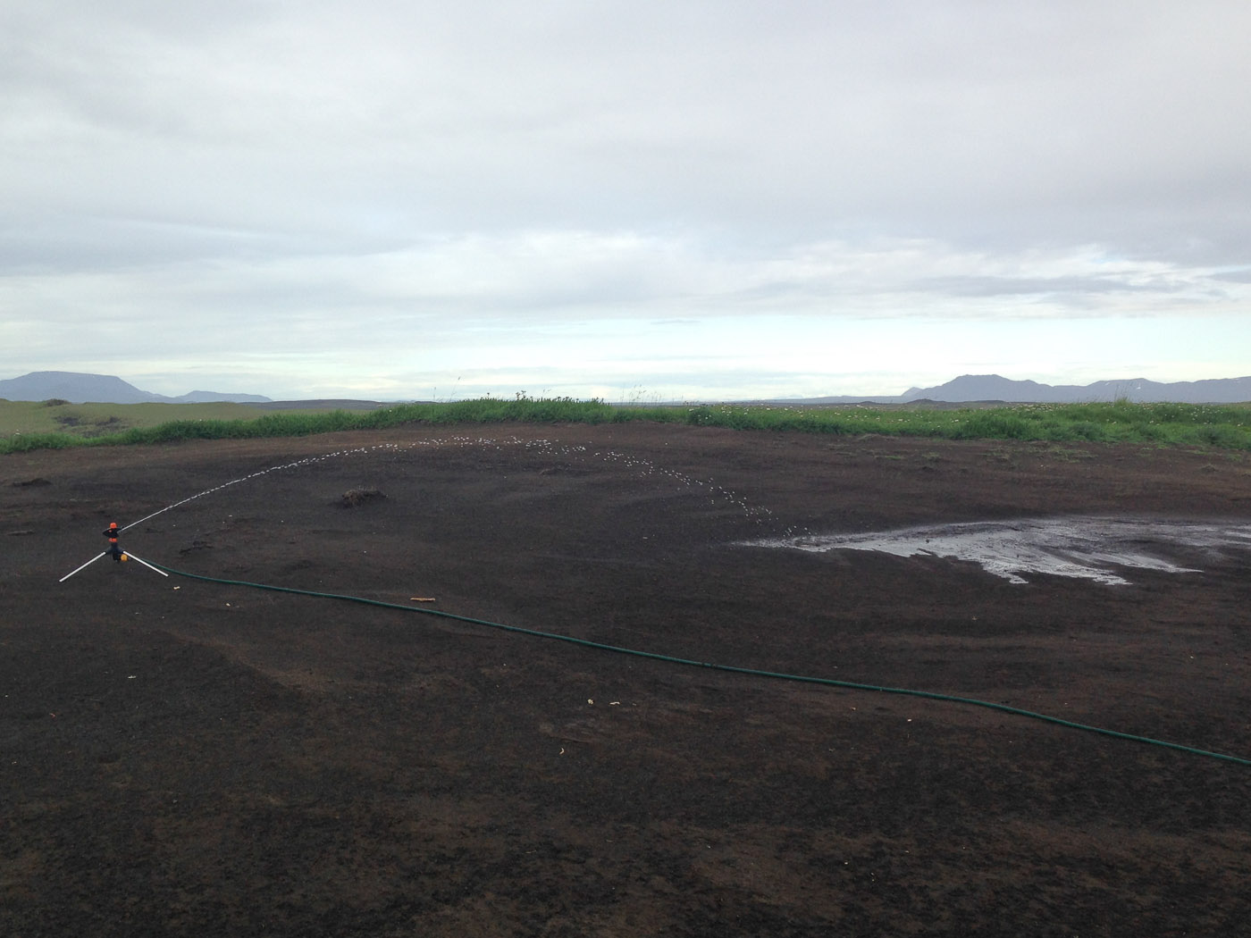 Addendum: A 'guest'house, somewhere ... - The gardener is working hard to make this place looking greener ... (July 2014)
